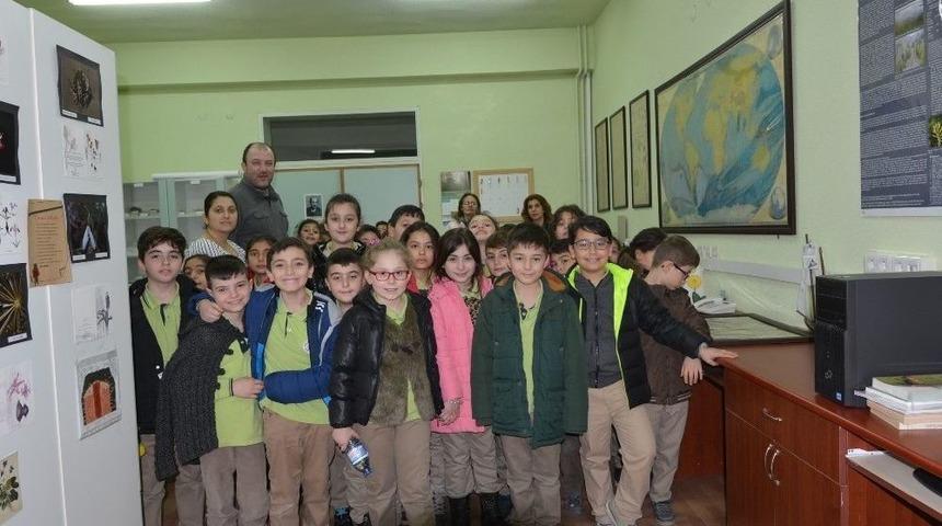 &Ouml;ğrenciler, Fen Bilimleri Dersini &Uuml;niversite İşledi