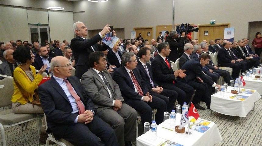 Bakan Elvan: "topyekun Bir Kalkınmayı Hedef Ediniyoruz"