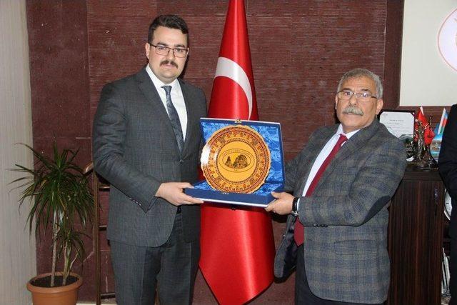 Ülkü Ocaklarından Uçhisar Belediye Başkanı Karaaslan’a Ziyaret