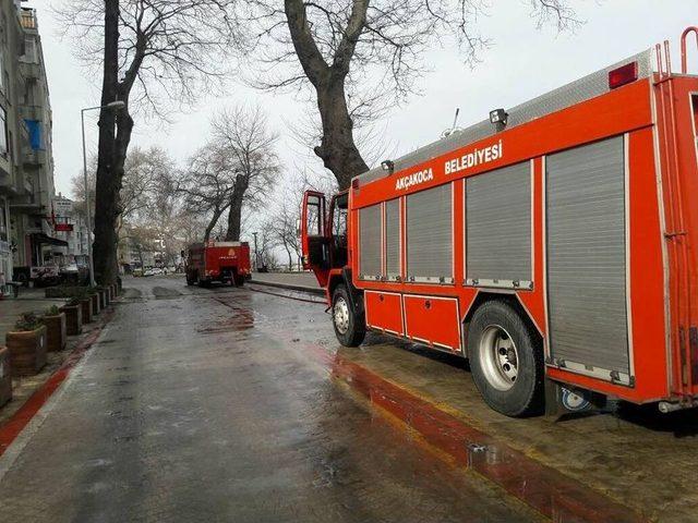 Ak&ccedil;akoca&rsquo;da İtfaiye Yolları Yıkıyor 2