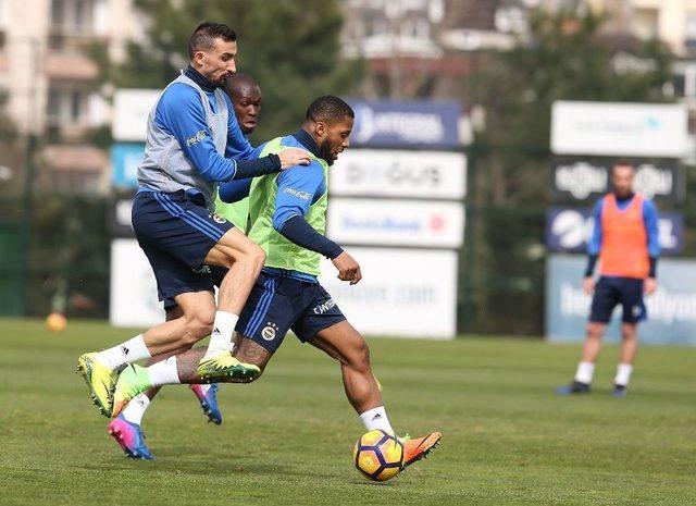 Fenerbahçe, Gaziantepspor Maçı Hazırlıklarını Tamamladı