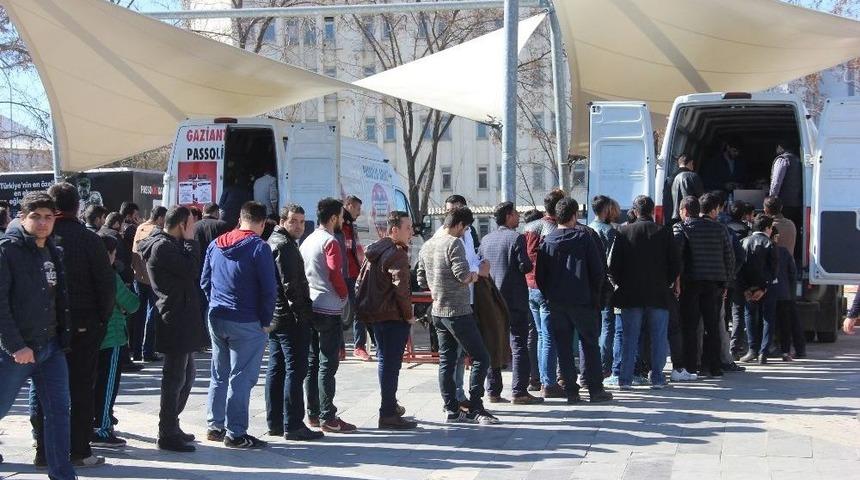 Gaziantepspor Taraftarlarından Fenerbah&ccedil;e Ma&ccedil;ına Yoğun İlgi