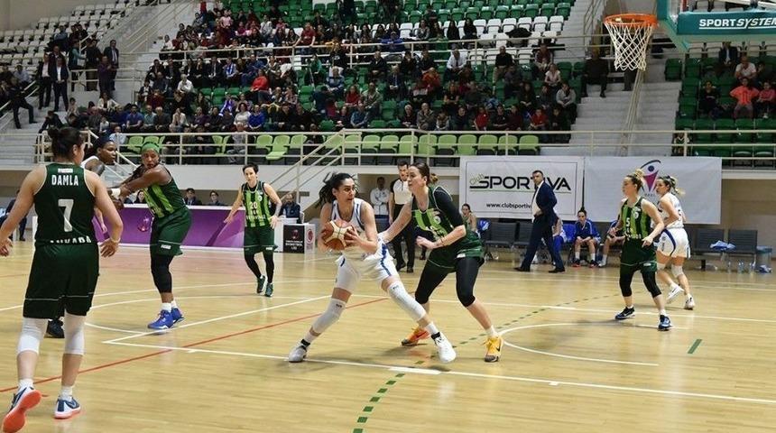 Bornova Becker Spor Zirveyi Sahiplendi