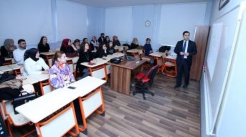 Ormek Eğitmenlerine Finansal Okuryazarlık Eğitimi