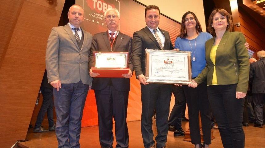 Sel&ccedil;uk Ticaret Odasına &rsquo;5 Yıldızlı Oda&rsquo; Unvanı