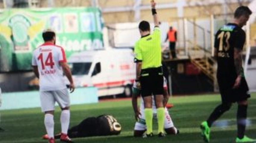 Eto&rsquo;o Galatasaray Ma&ccedil;ında Yok