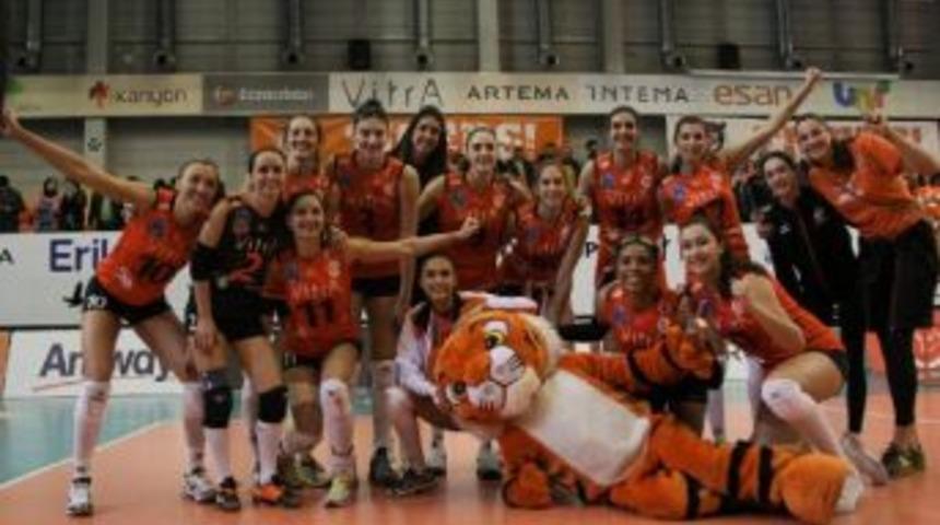 Derbide G&uuml;len Taraf Eczacıbaşı Vitra