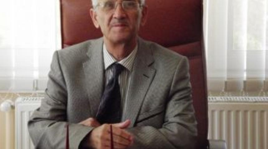 Ak&ccedil;adağ İl&ccedil;e M&uuml;ft&uuml;s&uuml; Durmuş Evleksiz Emekli Oldu