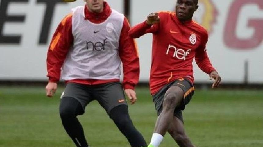Galatasaray'da Derbi Ma&ccedil;ın Hazırlıkları S&uuml;r&uuml;yor
