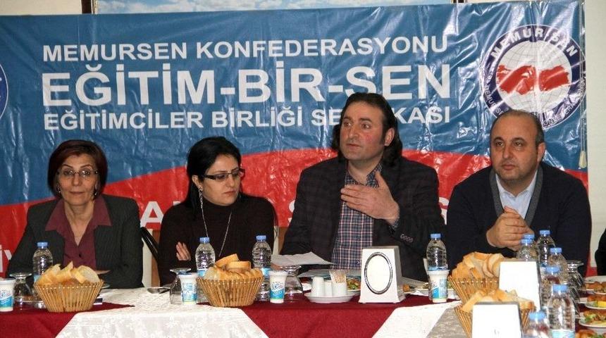 Eğitim Bir-sen &Ccedil;alıştay&rsquo;da Sorunları Dinliyor