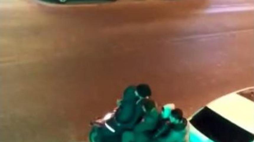 (&ouml;zel Haber) Bir Motosiklete 5 Kişi Bindiler