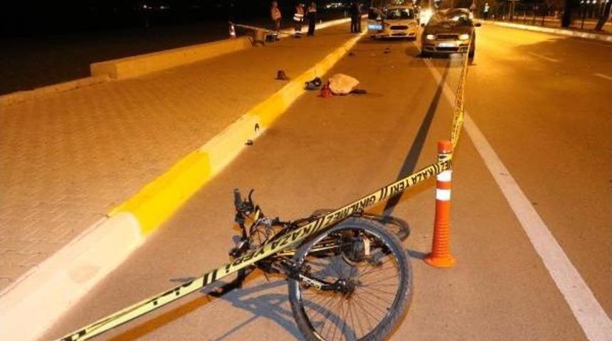 Kazada, Bisikletli Kaputun &Uuml;st&uuml;nde 61 Metre S&uuml;r&uuml;klendi