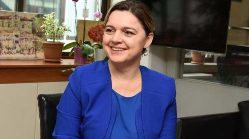 Chp'li Böke: Gonuşarak Bir Yarın Inşa Edeceğiz