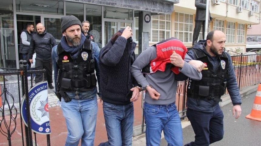 İstanbul&rsquo;dan Getirilen Uyuşturucu Haplarla Yakalandılar