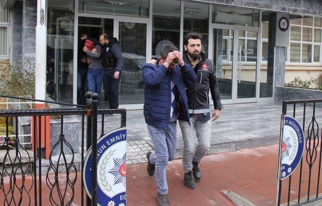 İstanbul’dan Getirilen Uyuşturucu Haplarla Yakalandılar