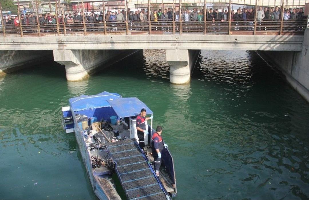 &Ccedil;ocuğuna Cesedi Film Gibi İzletti