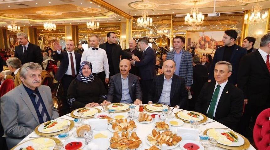 Bakan M&uuml;ezzinoğlu: "yalan S&ouml;yleyerek Korkutmaya &Ccedil;alışıyor&rdquo;