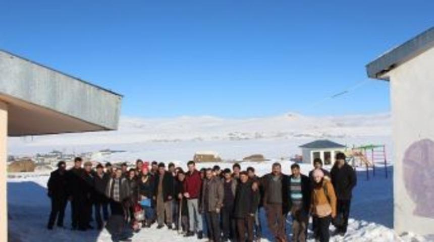 Tazek&ouml;y K&ouml;y&uuml;nde &Ccedil;ift&ccedil;i Eğitim Toplantısı Yapıldı