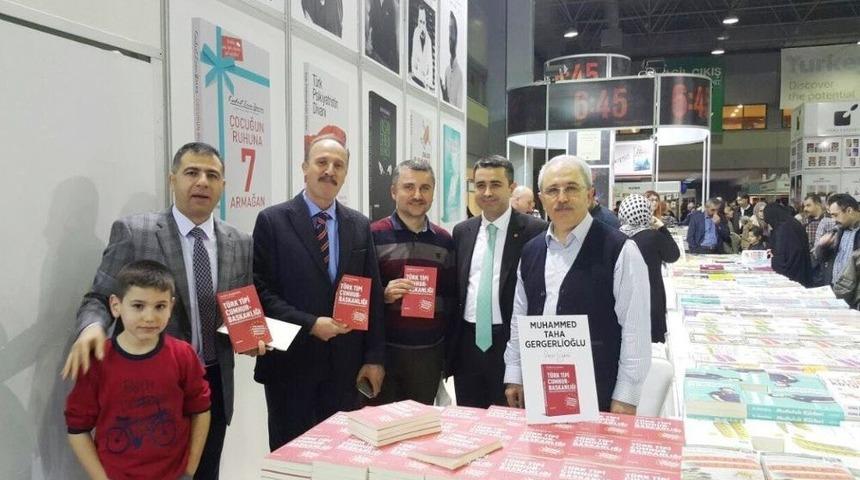 Gergerlioğlu&rsquo;ndan İmza G&uuml;n&uuml;