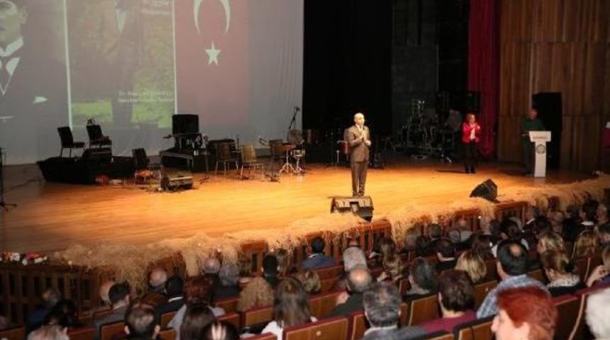 Yaşar Kemal Vefatının 2'inci Yılında Bakırk&ouml;y'de Anıldı