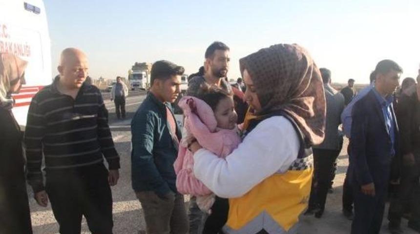 Şanlıurfa'da Kpss D&ouml;n&uuml;ş&uuml; Kaza: 1'i Polis 5 Yaralı