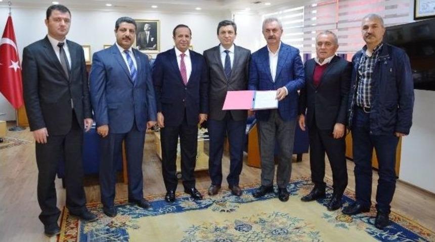 Dilovası&rsquo;nda 4 Katlı Kompleks İ&ccedil;in D&uuml;ğmeye Basıldı