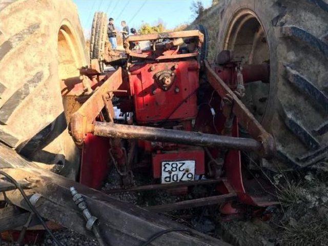 Traktör Devrildi, 12 Yaşındaki Sürücü Yaralandı 1