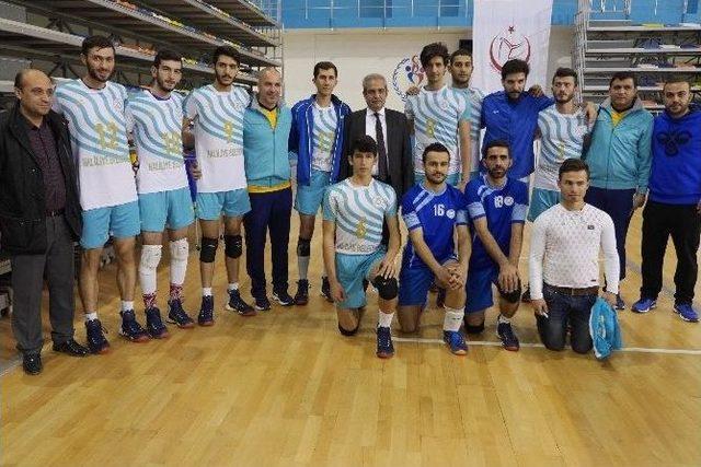 Başkan Demirkol’dan Salon Sporlarına Büyük Destek