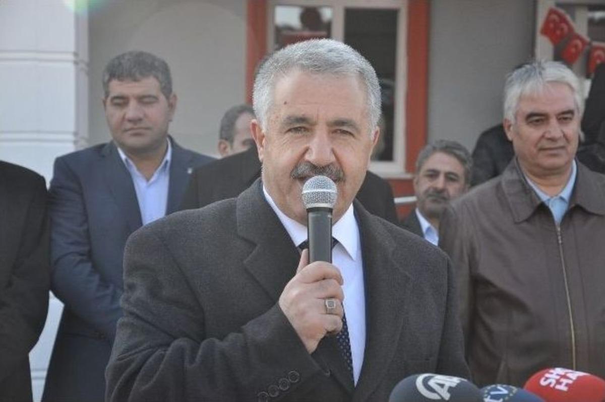 Bakan Arslan, Digor&rsquo;da Okul A&ccedil;ılışı Yaptı