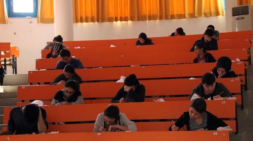 Alanya&rsquo;da &Ouml;ğrencilere Ygs Provası