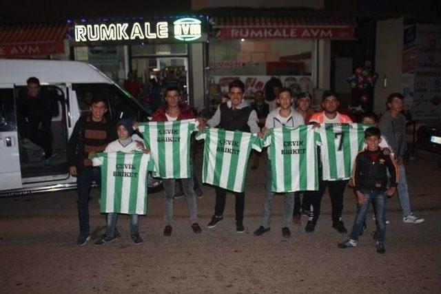 Yavuzelispor Deplasmanda Güldü