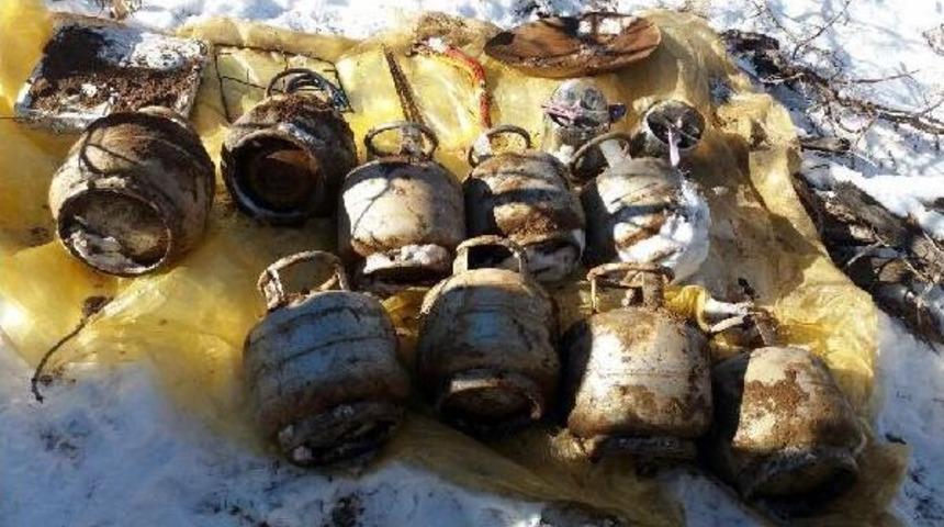 Bing&ouml;l'de Pkk'ya Ait 2 Sığınak Bulundu