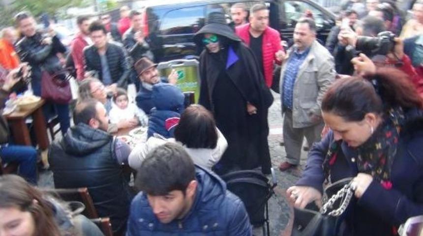 B&uuml;lent Ersoy: Doğurabilseydim, Kızım Olsun Isterdim