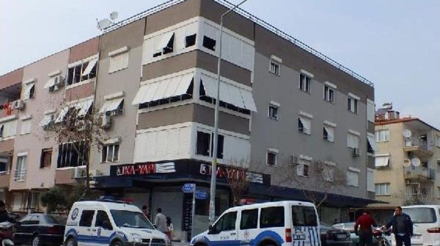 Yaşlı Kadın Evinde &Ouml;l&uuml; Bulundu