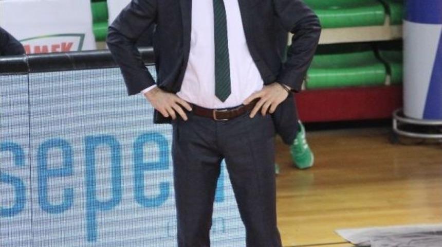 Fenerbah&ccedil;e, Pınar Karşıyaka&rsquo;yı Uzatmada Devirdi