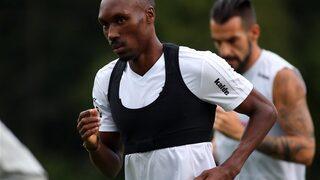 Beşiktaş'ta Atiba takımla çalıştı