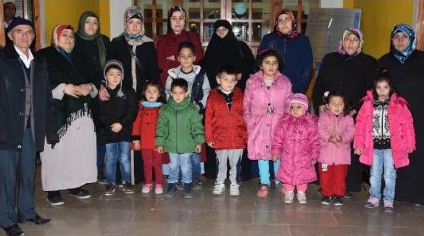 Aileler 'cinsel Istismar' &Ouml;nergesi I&ccedil;in Vekillerden Destek Isteyecek