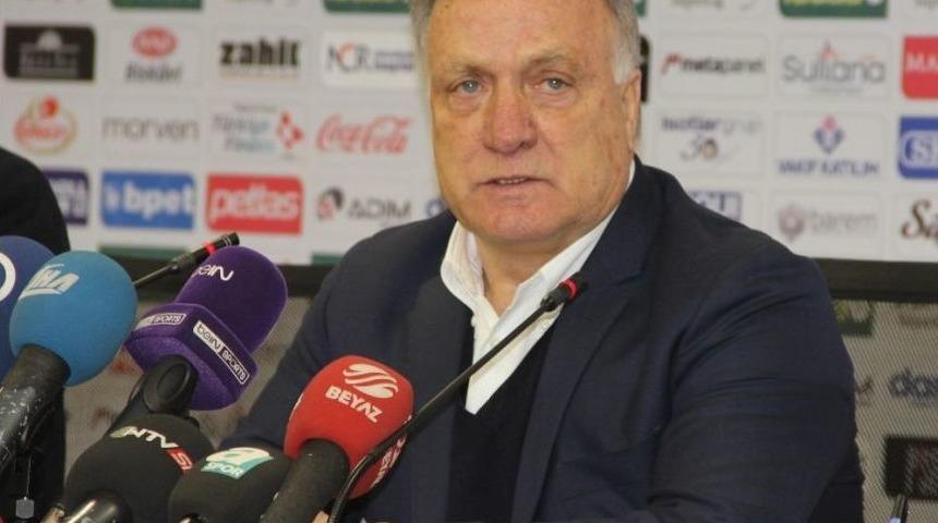 Advocaat: "takımımda &Ouml;z G&uuml;ven Eksikliği G&ouml;r&uuml;yorum"
