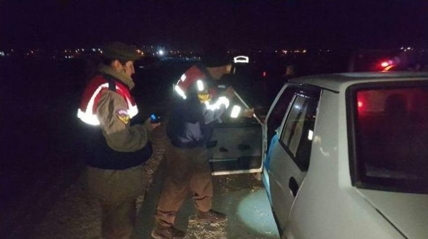 Karaman&rsquo;da Jandarmanın Asayiş Ve Trafik Uygulamaları Devam Ediyor