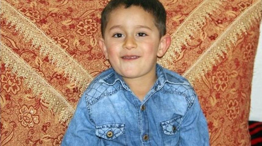 (&ouml;zel Haber) İşitme Cihazı Kaybolan Deniz&rsquo;in Hayatla Bağı Koptu