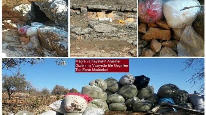 Nakro-Ter&ouml;r Operasyonunda 8,5 Ton Esrar Ele Ge&ccedil;irildi
