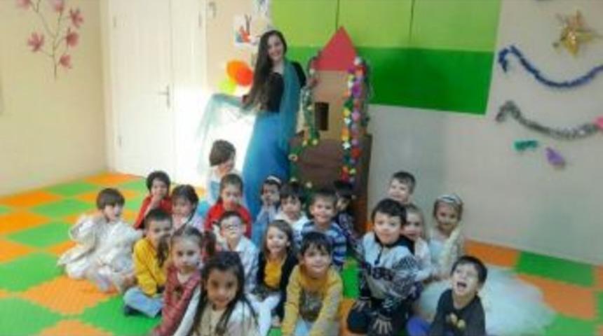 Alaşehirli Minikler Rapunzel&rsquo;i Tanıdı