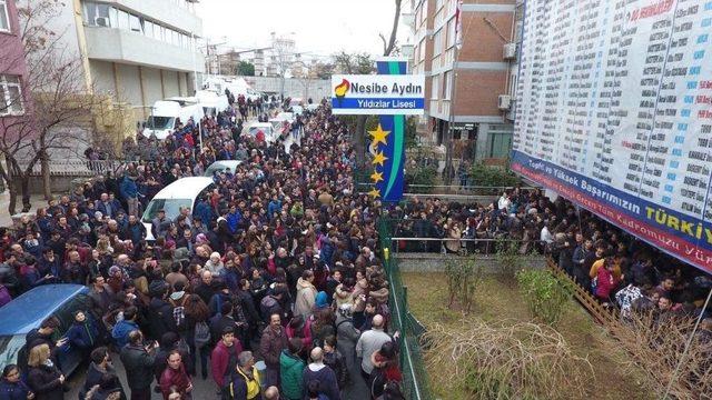 Nesibe Aydın Okullarının Bursluluk Sınavına Öğrenci Akını