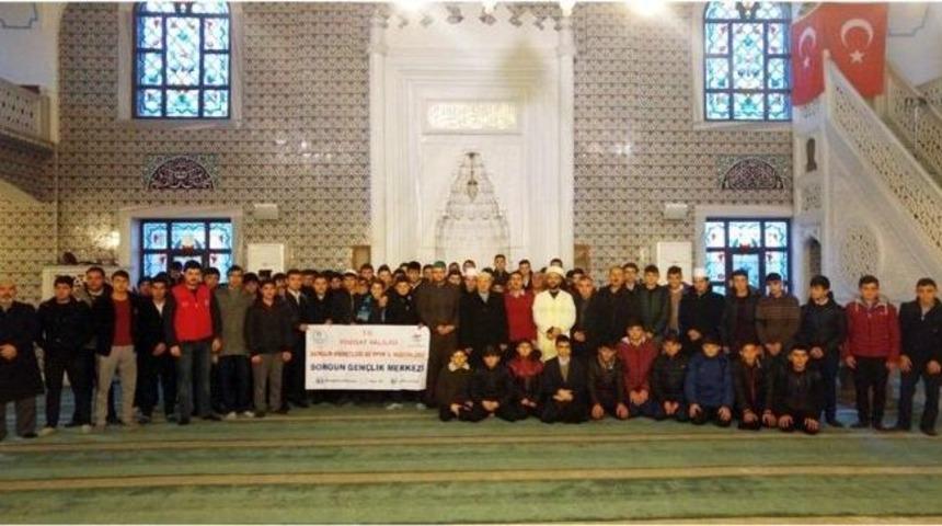 Sorgun&rsquo;lu Gen&ccedil;ler Sabah Namazında Buluştu