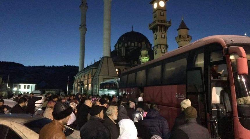 Yozgatlı İşadamı 2 Bin Kişiyi Kutsal Topraklara G&ouml;nderdi