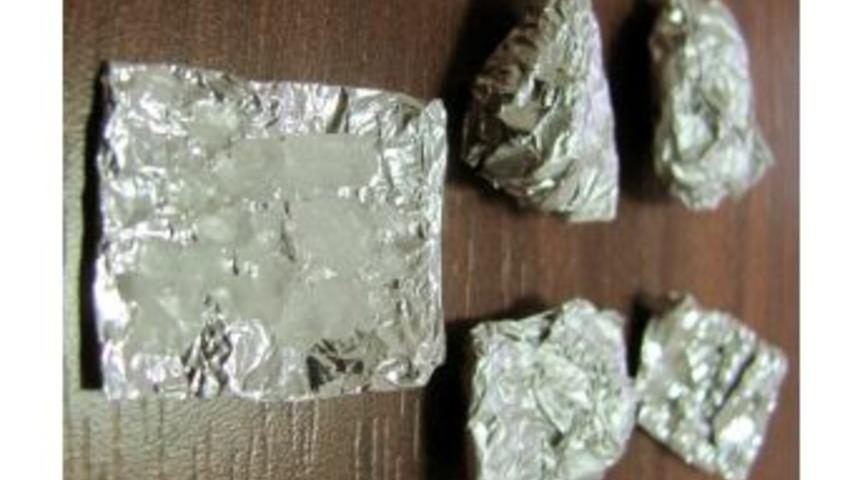 Ş&uuml;pheli Şahsın &Uuml;zerinde Uyuşturucu Madde Ele Ge&ccedil;irdi