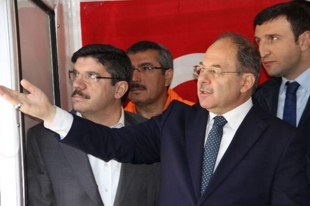 Bakan Akdağ Maden K&ouml;y&uuml;nde