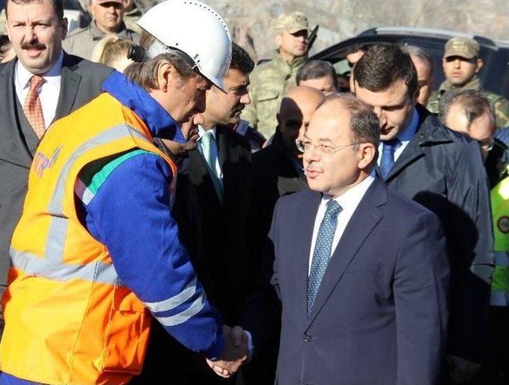 Bakan Akdağ Maden Köyünde G2