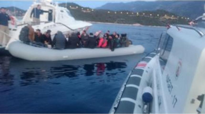 Antalya&rsquo;da 41 Suriyeli G&ouml;&ccedil;men Yakalandı