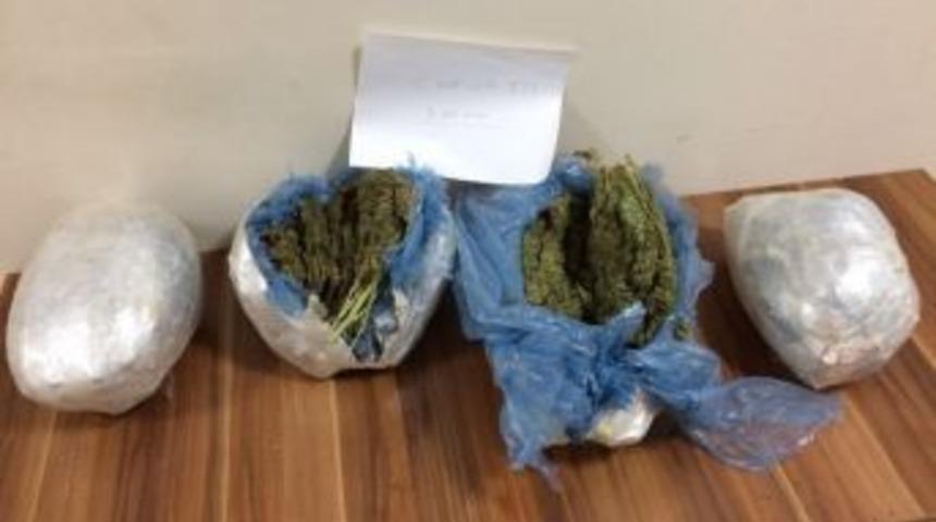 Yol Uygulamasında Esrar Ele Ge&ccedil;irildi